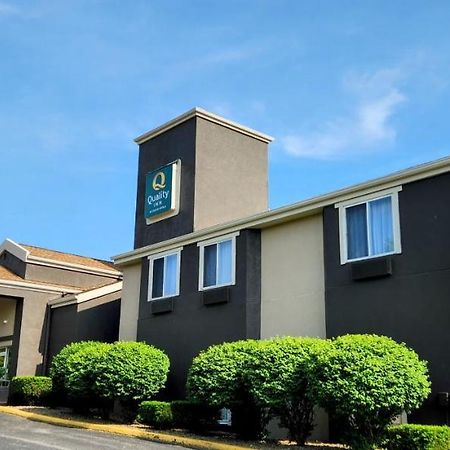 Quality Inn Brunswick Cleveland South Ngoại thất bức ảnh