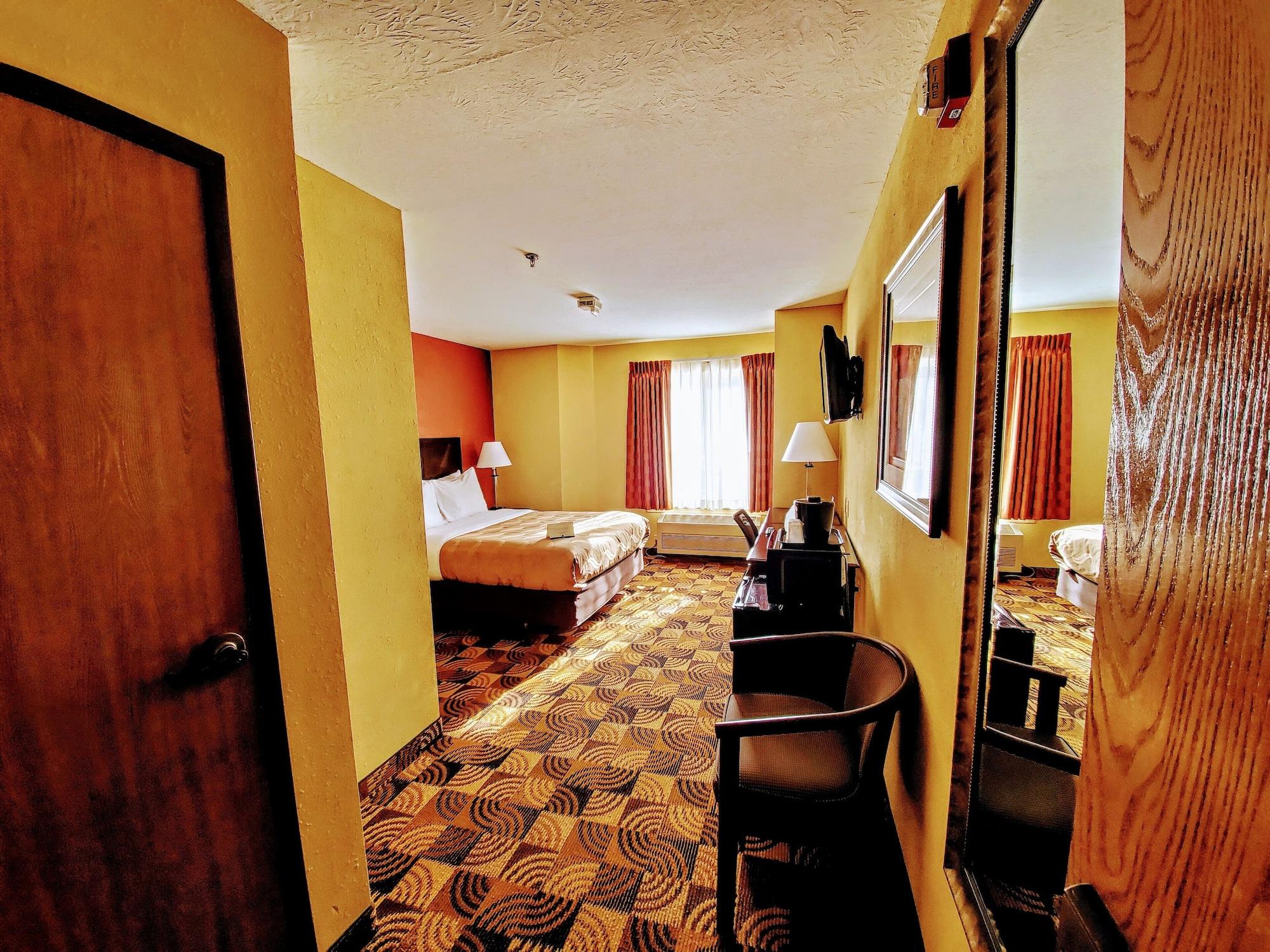 Quality Inn Brunswick Cleveland South Ngoại thất bức ảnh
