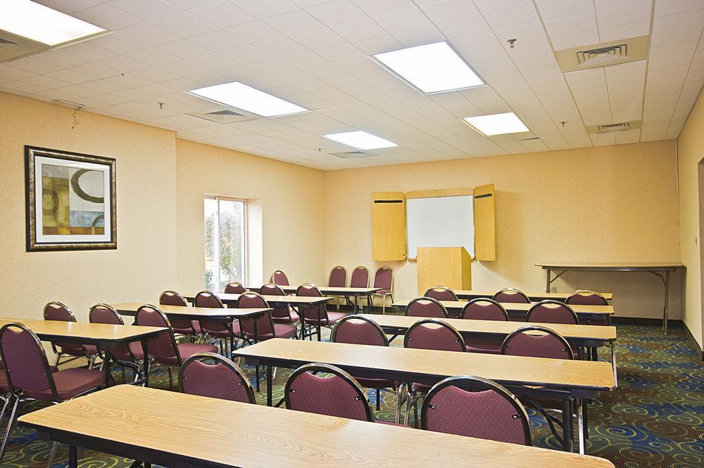 Quality Inn Brunswick Cleveland South Ngoại thất bức ảnh