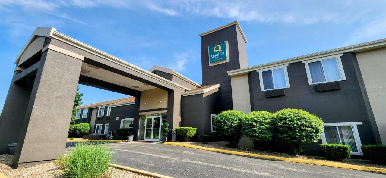 Quality Inn Brunswick Cleveland South Ngoại thất bức ảnh