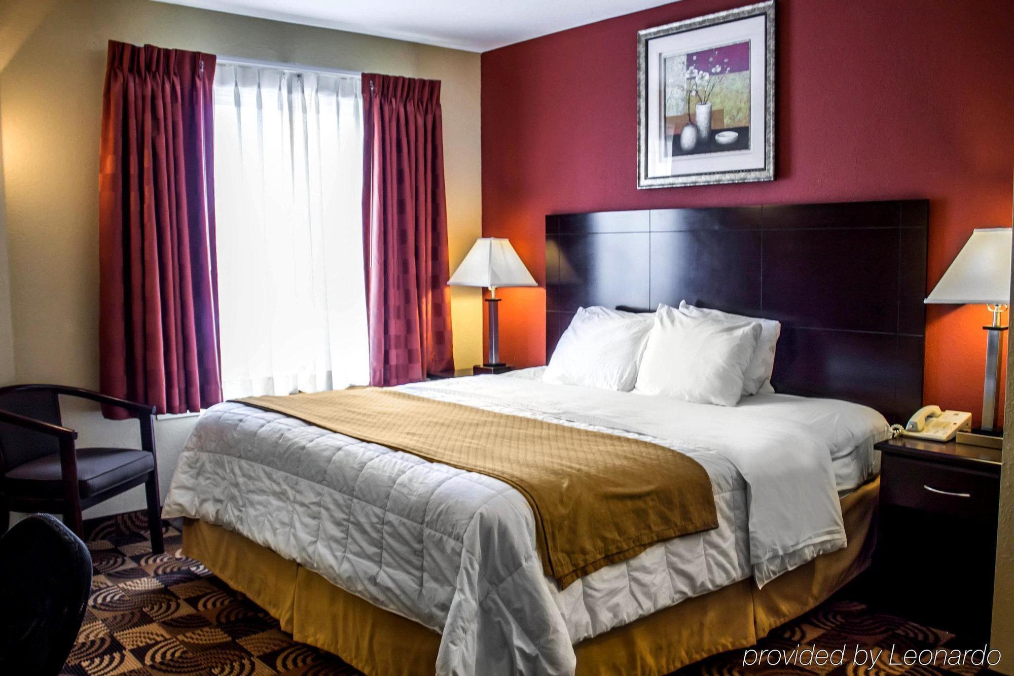 Quality Inn Brunswick Cleveland South Ngoại thất bức ảnh